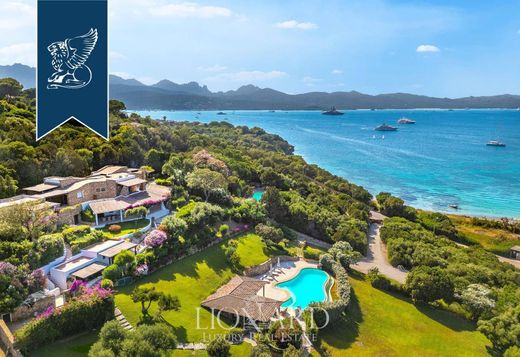 Luxury House for sale in Olbia, 25 000 009 €, Photo 1
