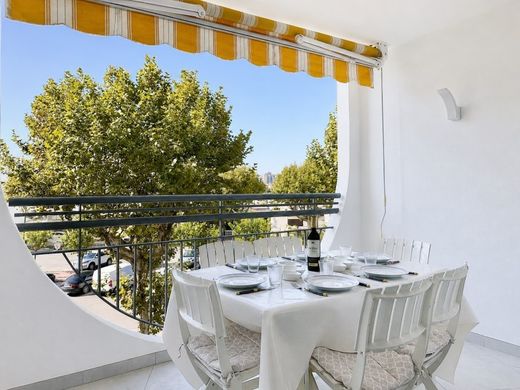 Appartement de luxe à vendre à Empuriabrava, 425 000 €, Photo 2