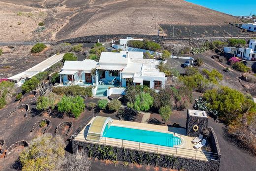 Maison de luxe à vendre à Conil, 1 230 000 €, Photo 3