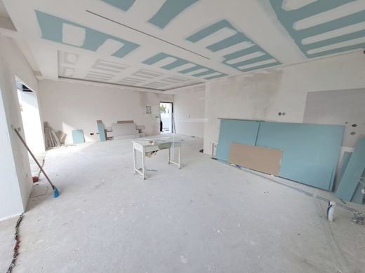 Luxury House for sale in Seixal, 640 000 €, Photo 4