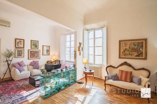 Luxury Apartment for sale in Florence, 1 500 000 €, Photo 2