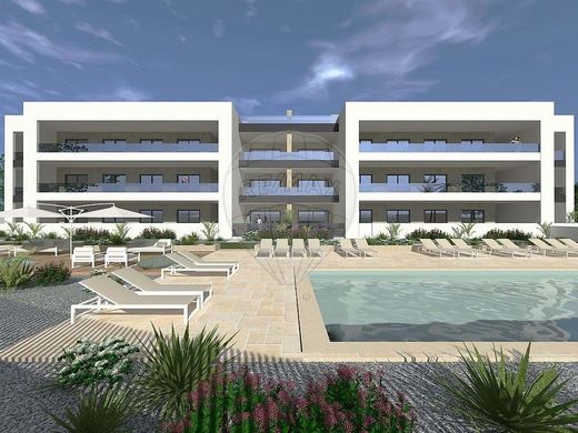 Luxury Apartment for sale in Alvor, 525 000 €, Photo 1