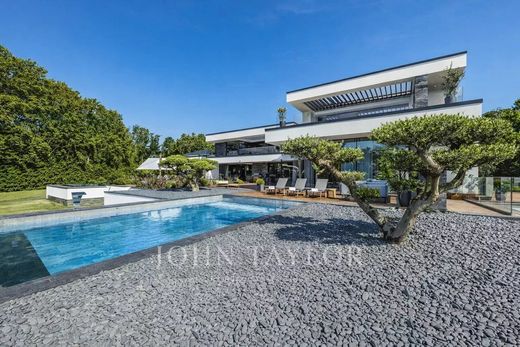 Maison de luxe à vendre à Mies, 44 708 269 €, Photo 3