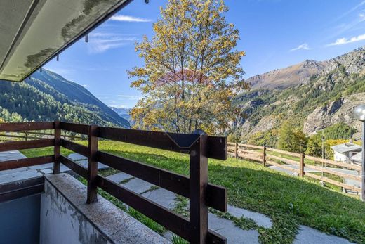 Maison de luxe à vendre à Valtournenche, 1 460 000 €, Photo 6