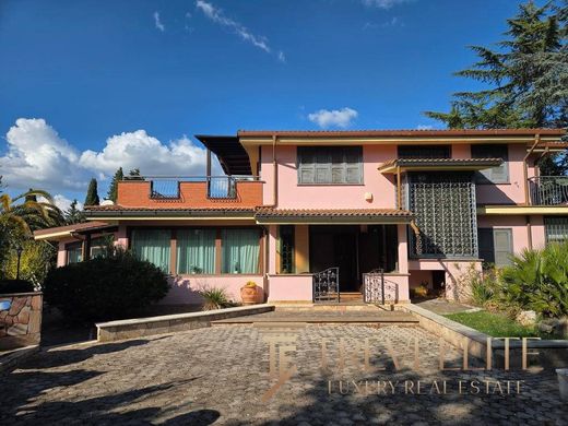 Luxury House for sale in Rome, 790 000 €, Photo 3
