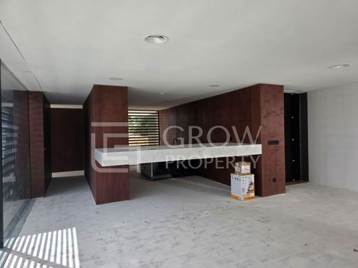 Luxury House for sale in Faro, 1 980 000 €, Photo 2