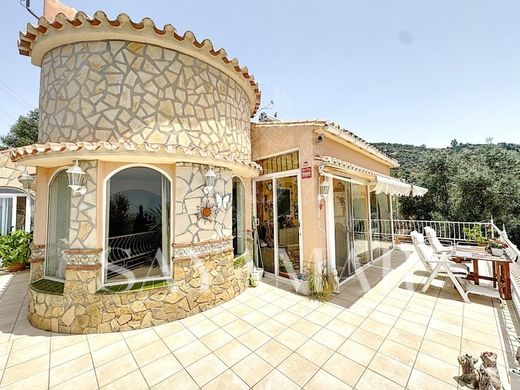 Luxury House for sale in Sayalonga, 650 000 €, Photo 3