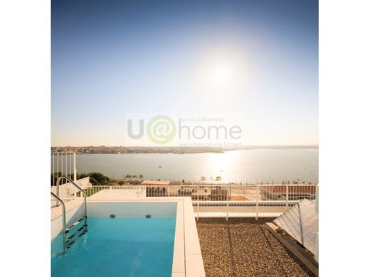Luxury Apartment for sale in Seixal, 611 000 €, Photo 6