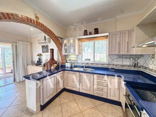 Luxury House for sale in Sayalonga, 650 000 €, Photo 7