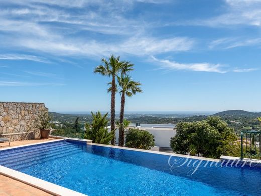 Luxury House for sale in Faro, 1 680 000 €, Photo 1