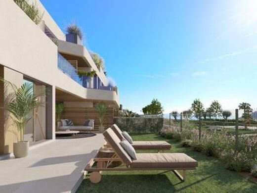 Luxury Apartment for sale in La Línea de La Concepción, 452 000 €, Photo 3