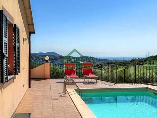 Maison de luxe à vendre à Imperia, 890 000 €, Photo 2