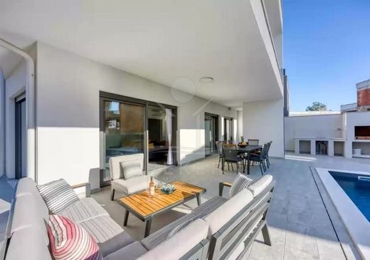 Maison de luxe à vendre à Porec, 950 000 €, Photo 4