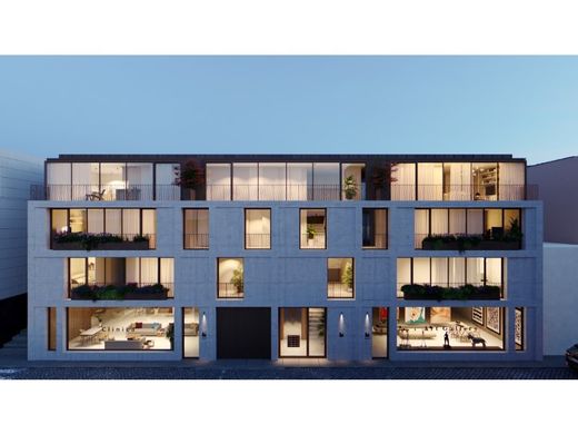 Appartement de luxe à vendre à Porto, 470 000 €, Photo 2