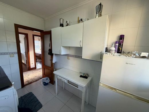 Luxury Apartment for sale in Castro-Urdiales, 400 000 €, Photo 6