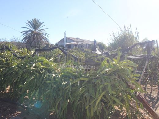Luxury House for sale in Alcaidesa, 420 000 €, Photo 1