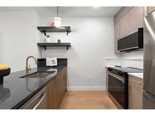 Luxury Apartment for sale in Jersey City, 486 527 €, Photo 6