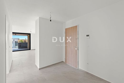 Appartement de luxe à vendre à Novigrad, 479 000 €, Photo 7
