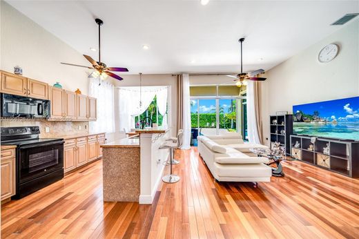 Luxury House for sale in Hollywood, 1 279 083 €, Photo 2