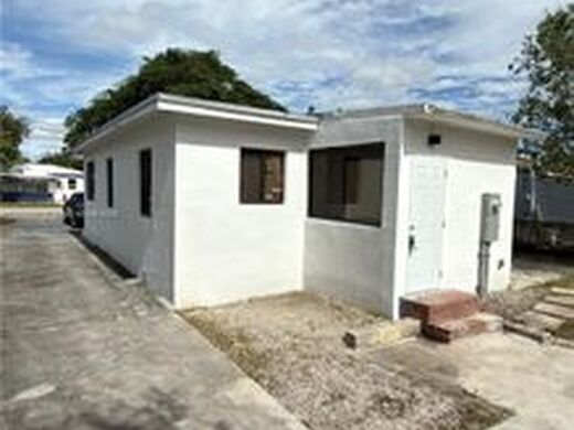 Luxury House for sale in Hollywood, 553 957 €, Photo 5