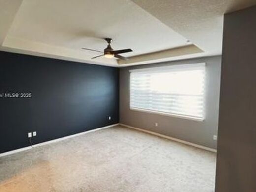 Luxury House for sale in Hollywood, 470 428 €, Photo 6