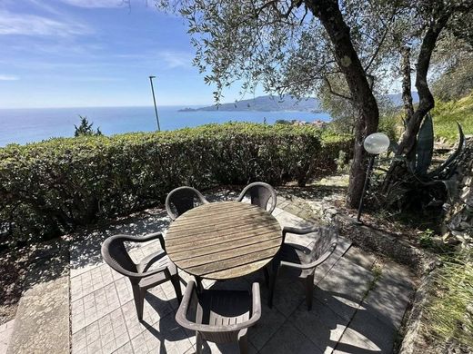 Luxury House for sale in Chiavari, 2 350 000 €, Photo 7