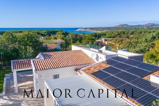 Luxury House for sale in Santa Teresa Gallura, 980 000 €, Photo 2