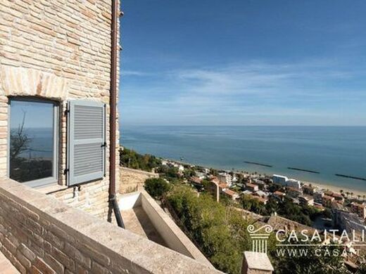 Maison de luxe à vendre à Grottammare, 1 540 000 €, Photo 3