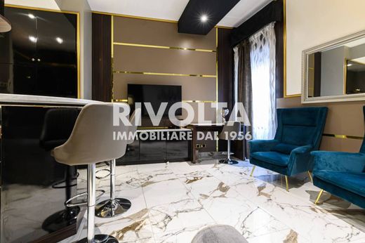 Luxury Apartment for sale in Rome, 1 980 000 €, Photo 4