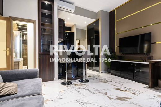 Luxury Apartment for sale in Rome, 1 980 000 €, Photo 5