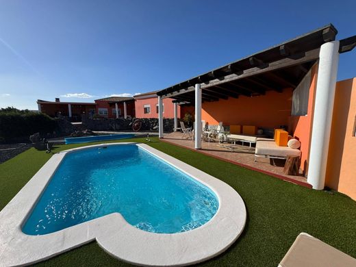 Maison de luxe à vendre à Tuineje, 520 000 €, Photo 1