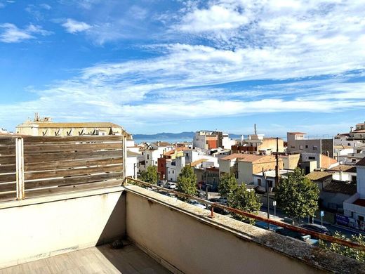 Luxury Apartment for sale in L Escala, 450 000 €, Photo 1