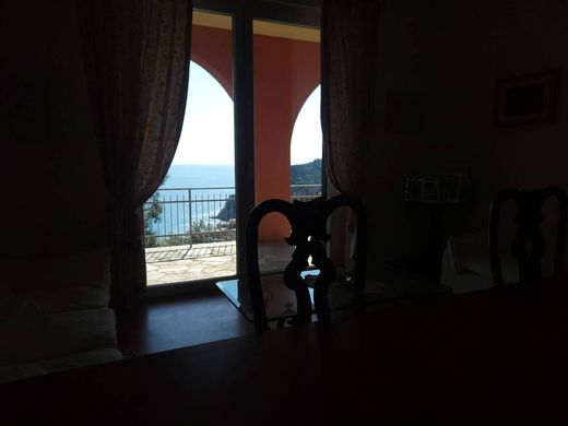 Maison de luxe à vendre à Bonassola, 2 200 000 €, Photo 3