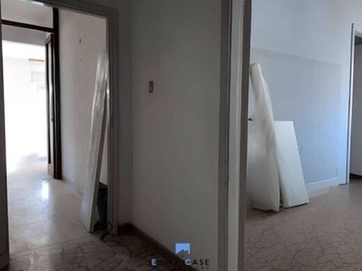 Luxury Apartment for sale in Rimini, 449 000 €, Photo 2