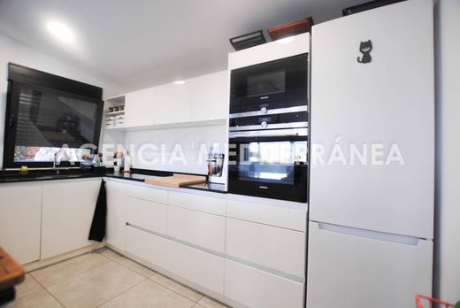 Luxury House for sale in Denia, 695 000 €, Photo 6