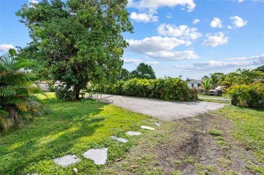 Luxury House for sale in Hollywood, 472 145 €, Photo 4