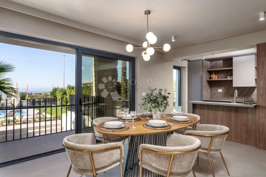 Maison de luxe à vendre à Porec, 1 990 000 €, Photo 6