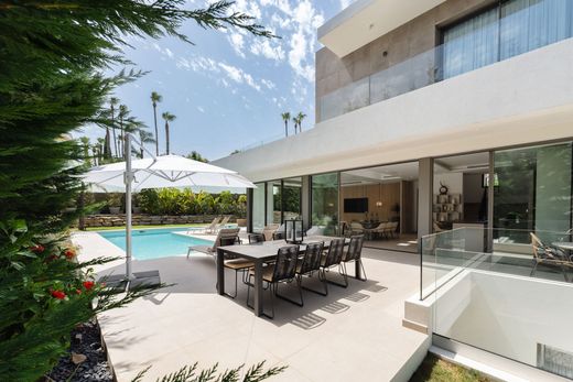 Luxury House for sale in Marbella, 3 950 000 €, Photo 3