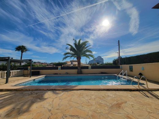 Maison de luxe à vendre à Calp, 525 000 €, Photo 2