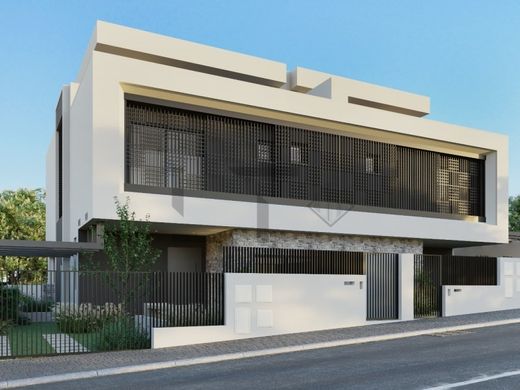 Maison de luxe à vendre à Almada, 720 000 €, Photo 2