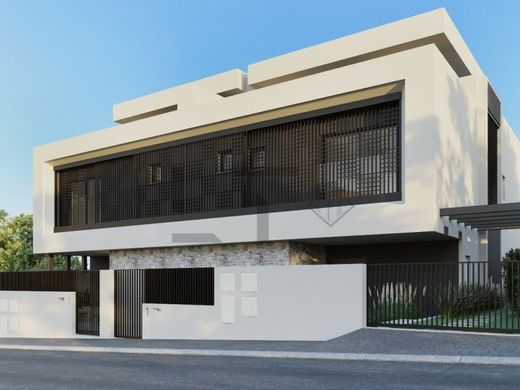 Maison de luxe à vendre à Almada, 720 000 €, Photo 3