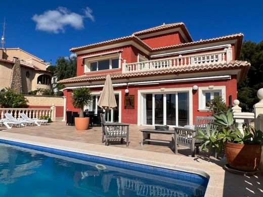 Maison de luxe à vendre à Calp, 820 000 €, Photo 3