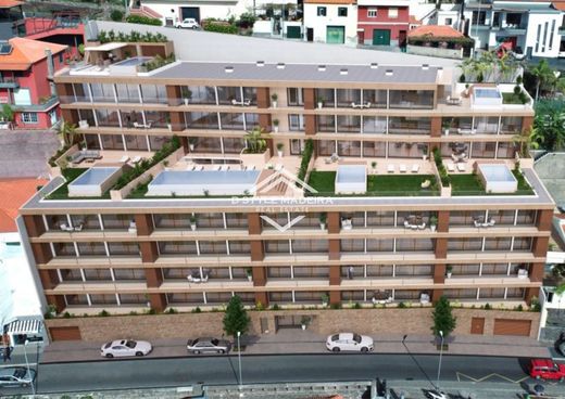 Appartement de luxe à vendre à Câmara de Lobos, 2 000 000 €, Photo 1
