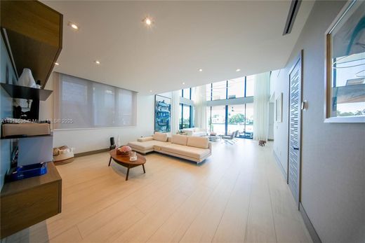 Luxury House for sale in North Bay Village, 11 967 196 €, Photo 4