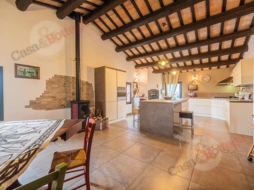 Maison de luxe à vendre à Cesena, 690 000 €, Photo 7