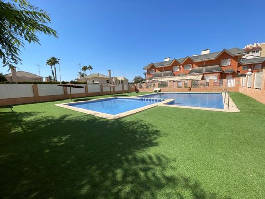 Maison de luxe à vendre à Elche, 452 000 €, Photo 2
