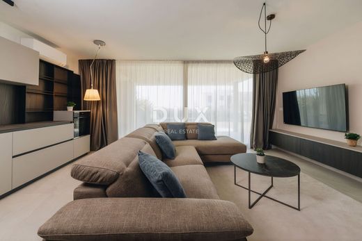 Appartement de luxe à vendre à Novigrad, 699 000 €, Photo 5