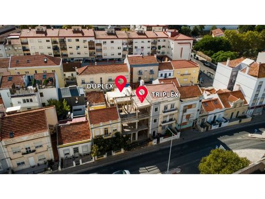 Luxury House for sale in Seixal, 690 000 €, Photo 7