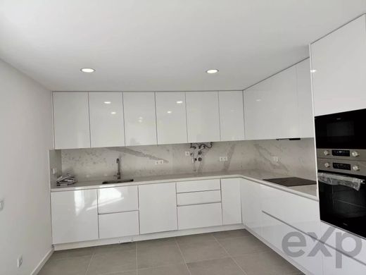 Luxury Apartment for sale in Amora, 570 000 €, Photo 2