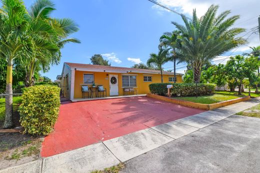 Luxury House for sale in Hollywood, 519 359 €, Photo 3